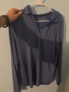 Under Armour Blue Quarter-Zip Hooded Pullover men’s medium